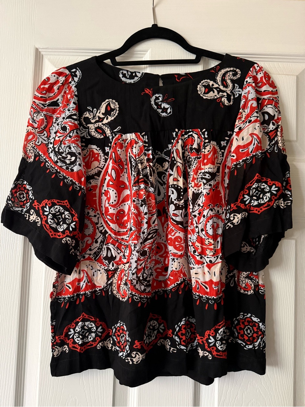 LOFT Black, Red & White Paisley Peasant Blouse